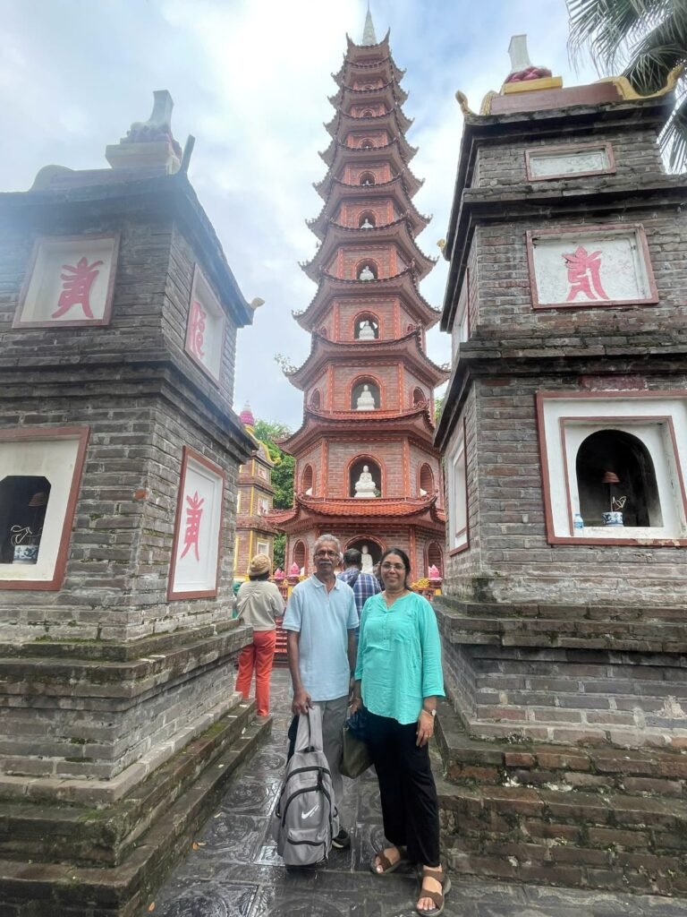 veitnam tourist photo (1)